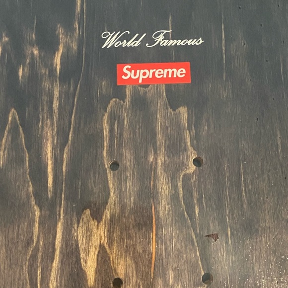 *NWT* Supreme Distorted Logo Skateboard Deck (Black) - Picture 7 of 13